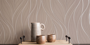 Playing walls with wallpaper