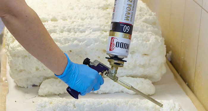 Installation foam: universal mounting material