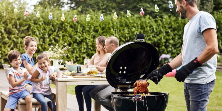 Грилі Weber: історія бренду та різновиди грилів