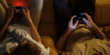 Битва игровых платформ: Консоль против ПК – что главенствует