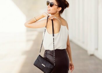 Online boutique of branded handbags: advantages and variety of choice