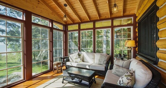 Панорамне скління: основні особливості та переваги