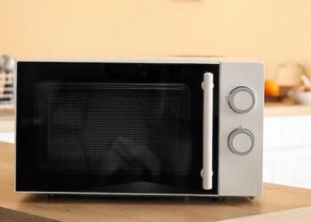 Почему микроволновка LG перестала греть: причины и возможные решения