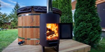 Де придбати купелі на дровах: унікальна пропозиція від компанії Relax Tub