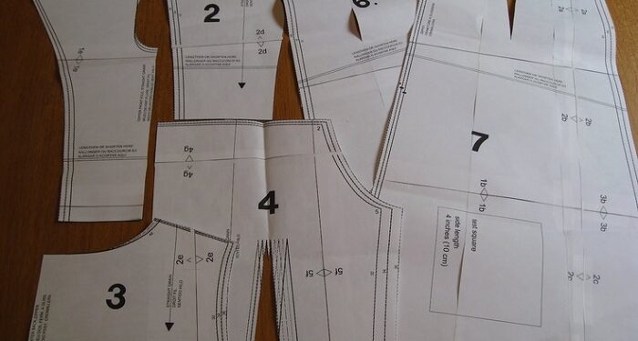 Как шить по лекалам и выкройкам на швейной подшивочной машине: подробное руководство