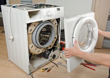 Частые поломки стиральных машин: как их устранить