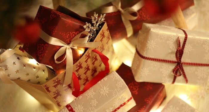 Корпоративні солодкі новорічні подарунки колективу: як підкреслити вдячність та єдність