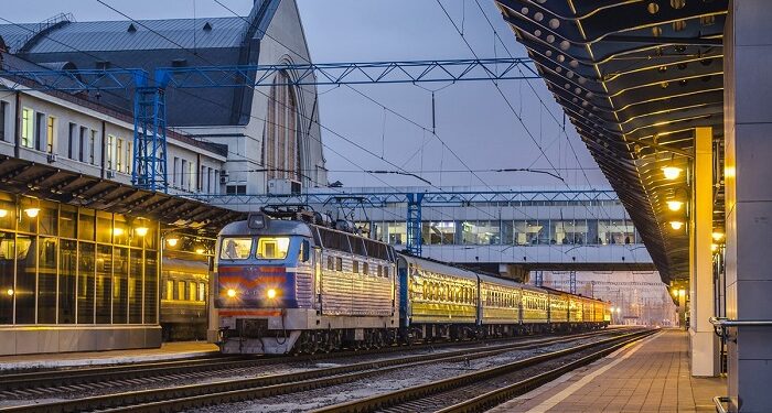 Як швидко та просто купити квиток на поїзд в Україні онлайн: правила та поради