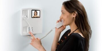 Який домофон купити в квартиру чи офіс