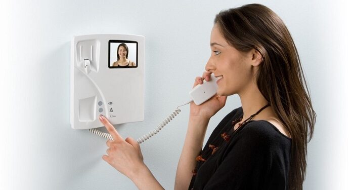 Який домофон купити в квартиру чи офіс