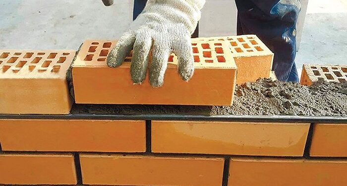 Ошибки при укладке облицовочного кирпича и как их избежать