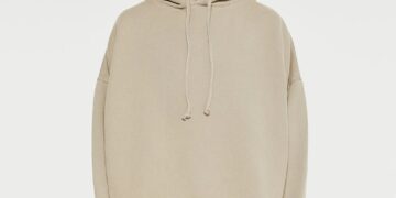 Почему стоит выбрать одежду Acne Studios: главные преимущества бренда