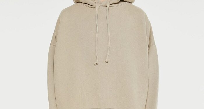 Почему стоит выбрать одежду Acne Studios: главные преимущества бренда