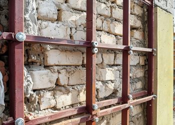 Усиление стен в квартире: способы, материалы, этапы и требования безопасности